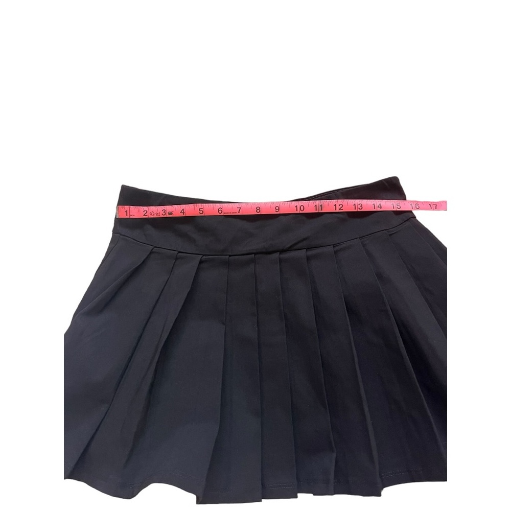 Sincerely Jules black a line pleated black mini skirt - Picture 3 of 6